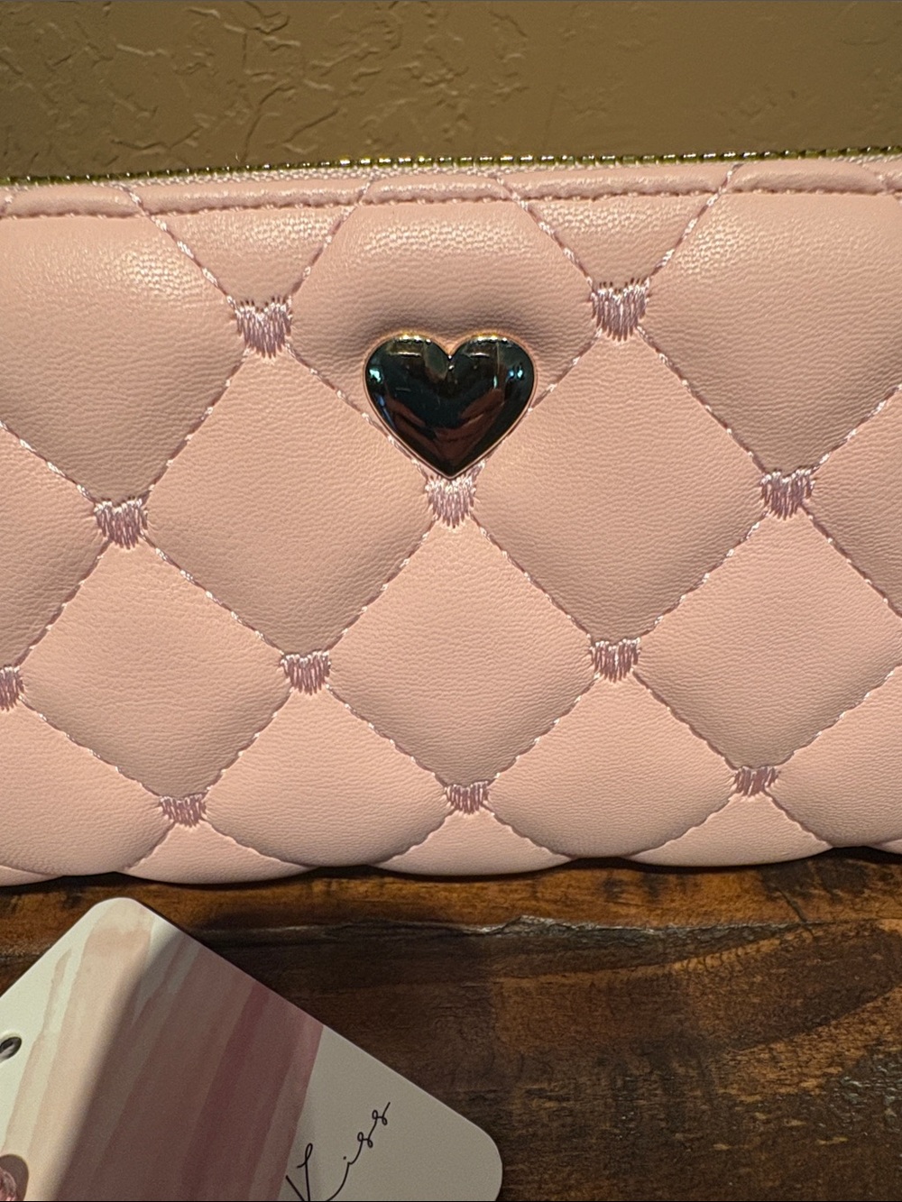 Blush Crush NWT Pink Quilted Vegan Leather Double Zip Large Wallet - Picture 3 of 7